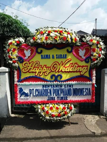 Karangan Bunga Pernikahan  di Pidie Jaya